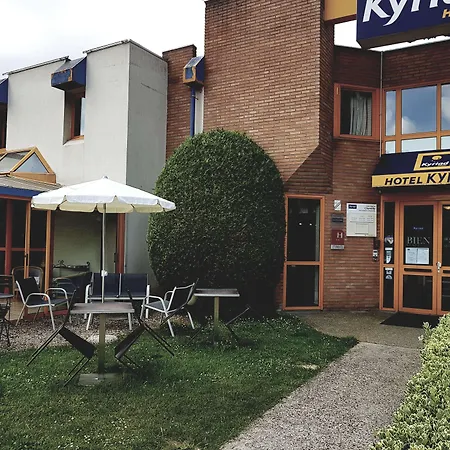 Kyriad 호텔