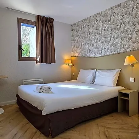 Kyriad Hotel Chantilly