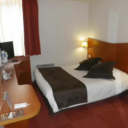 Kyriad Hotel Chantilly