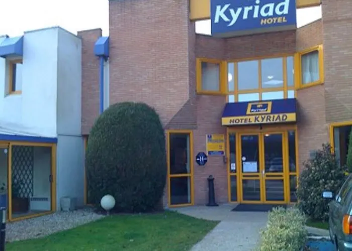Hotel Kyriad 2*
